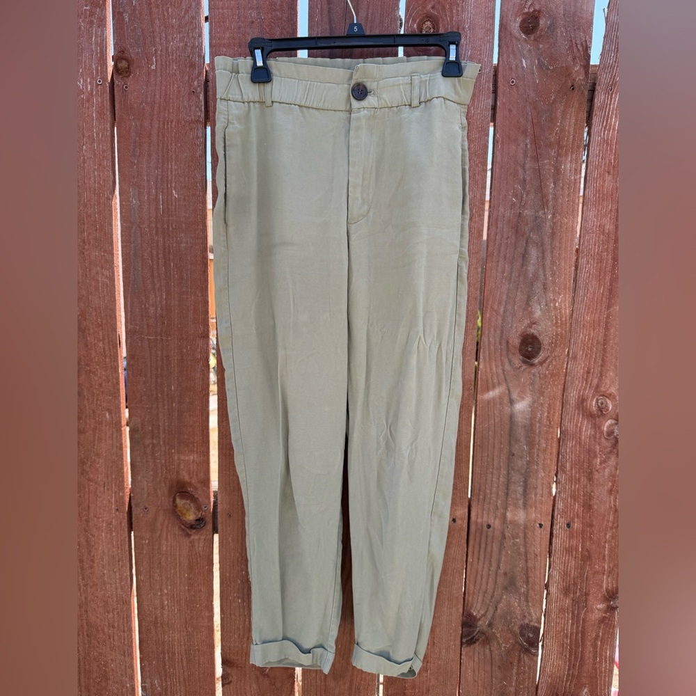 Zara Sage Green Cuffed Straight Leg Lightweight Pants Women’s Size Medium